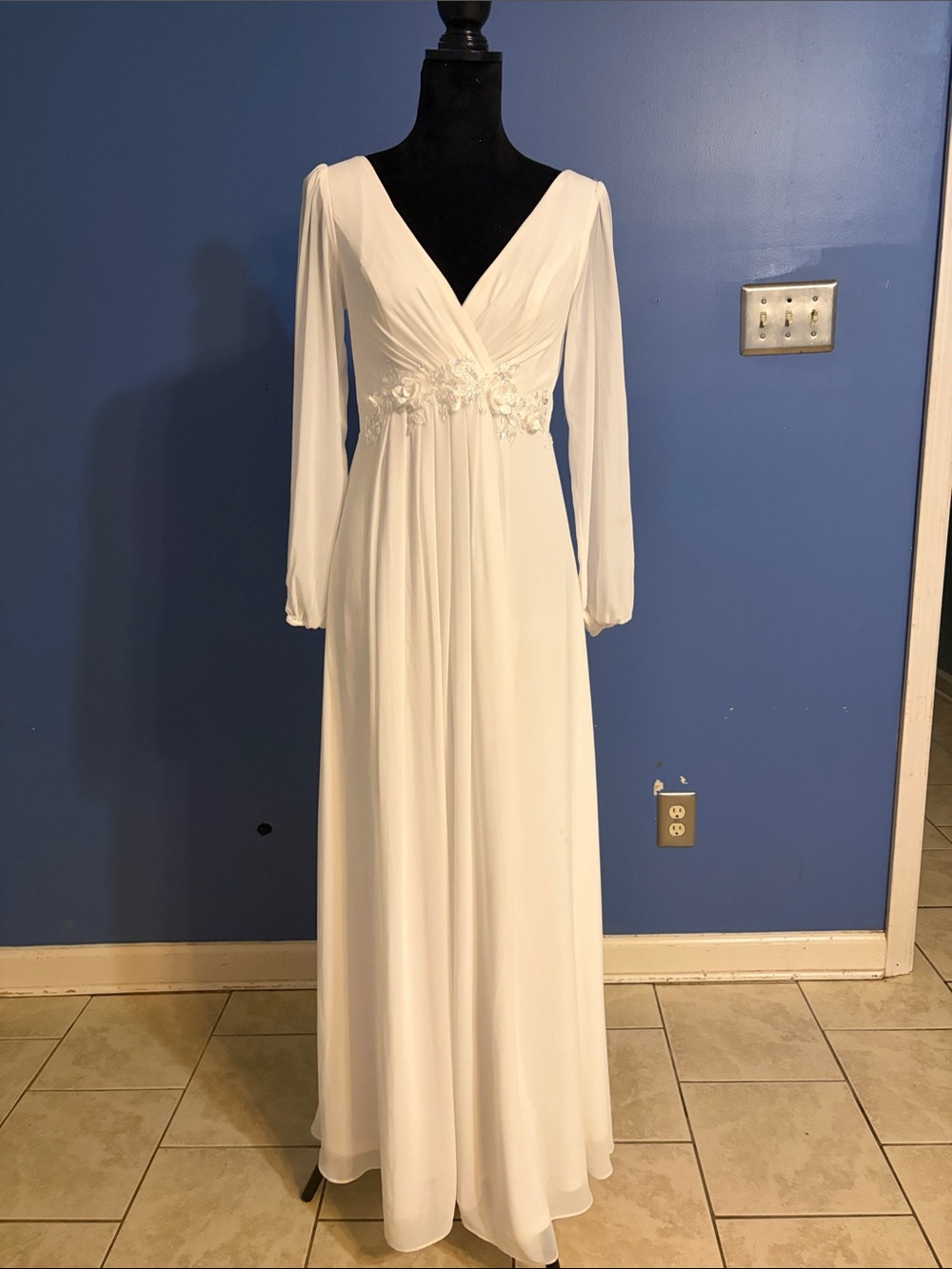 Ever Pretty White Long Sleeve V-Neck Chiffon Maxi Dress